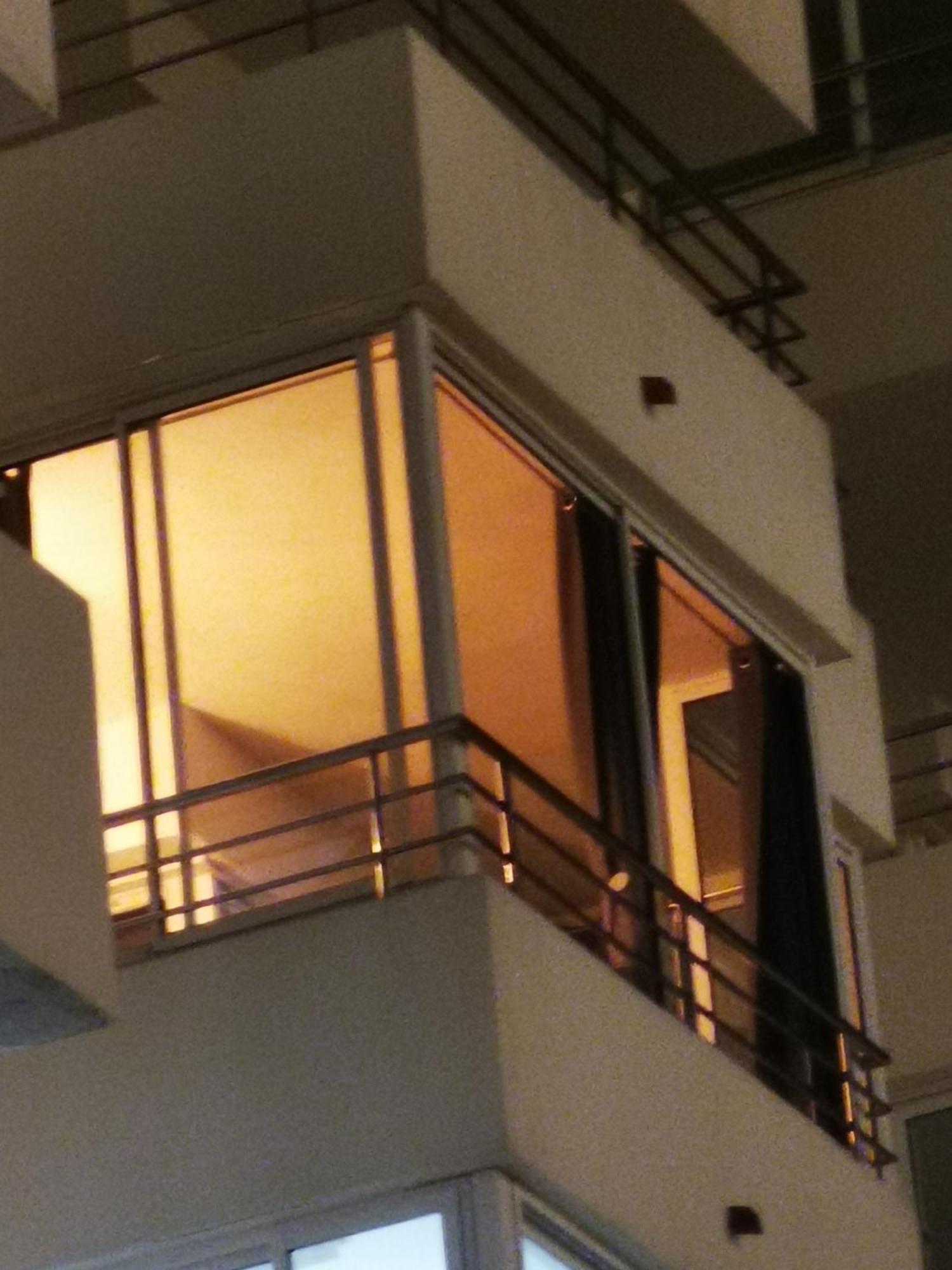 Spacieux Appartement Rose Front Mer Et Piscine Roses Esterno foto