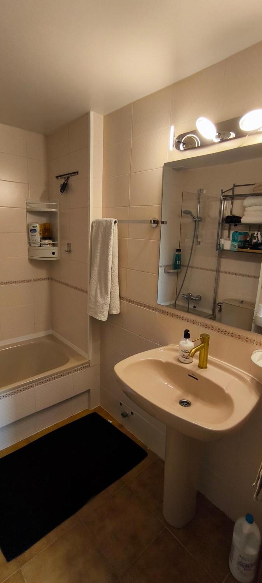 Spacieux Appartement Rose Front Mer Et Piscine Roses Esterno foto
