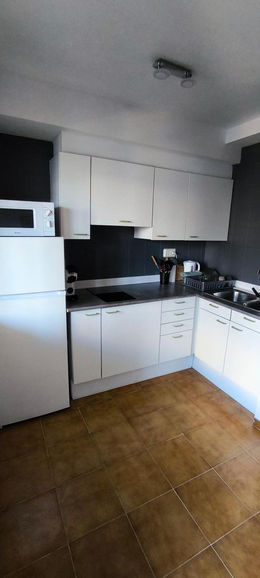 Spacieux Appartement Rose Front Mer Et Piscine Roses Esterno foto