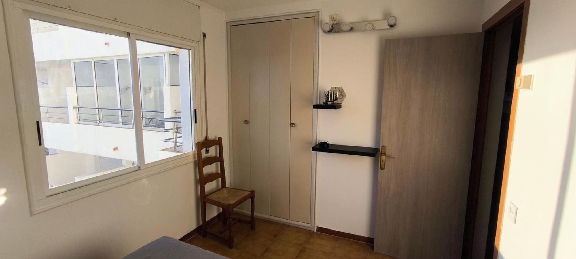 Spacieux Appartement Rose Front Mer Et Piscine Roses Esterno foto